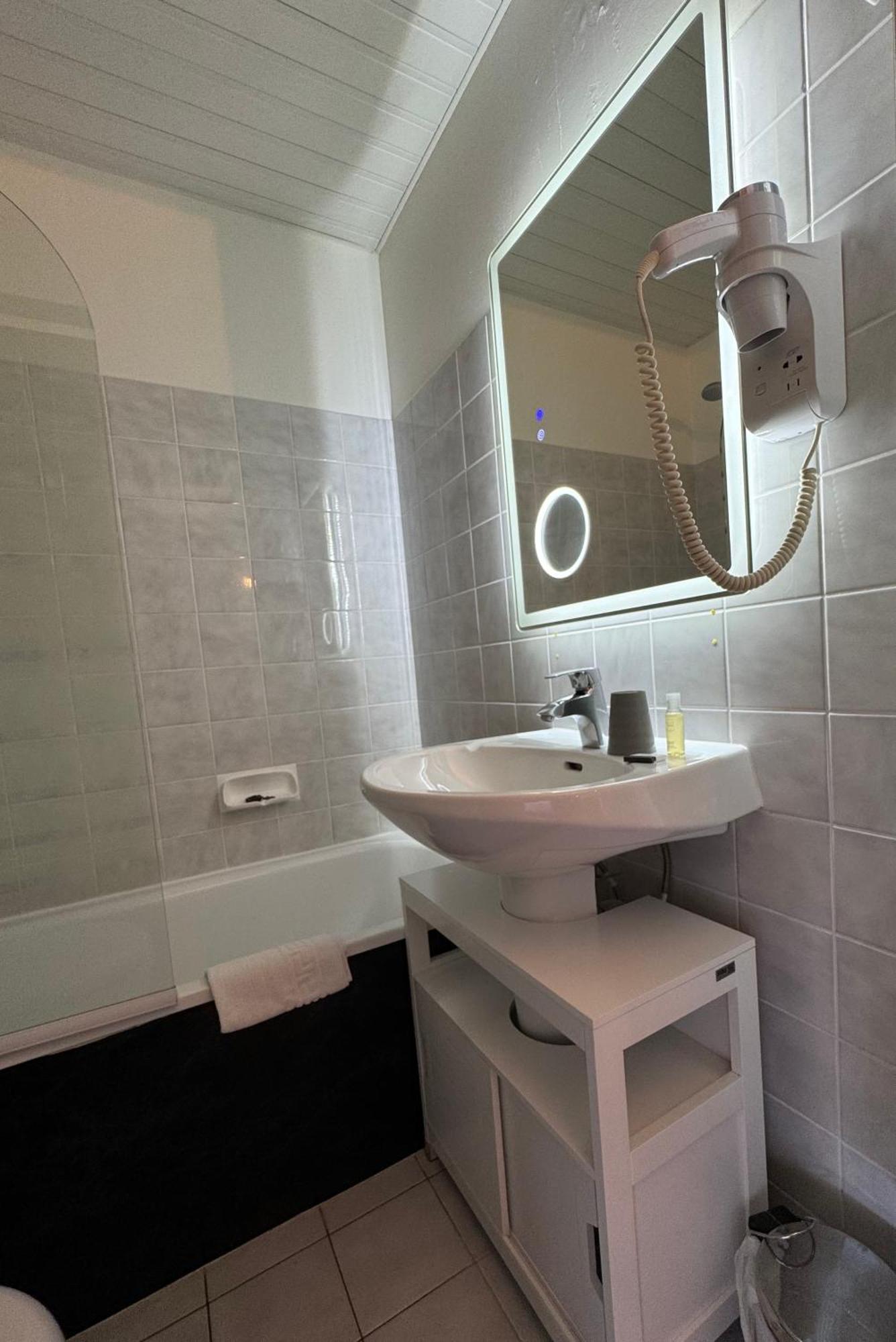 Capricorne Hotel Vendôme Eksteriør billede